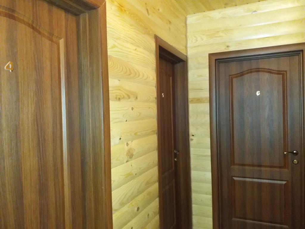 Садиба Орисин Явір Orysyn Yavir Guest House Svitjaz Eksteriør bilde